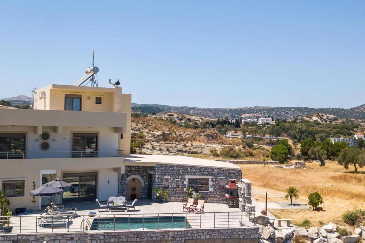 Des & Coo Luxury Villa With Private Pool Faliraki Exterior photo